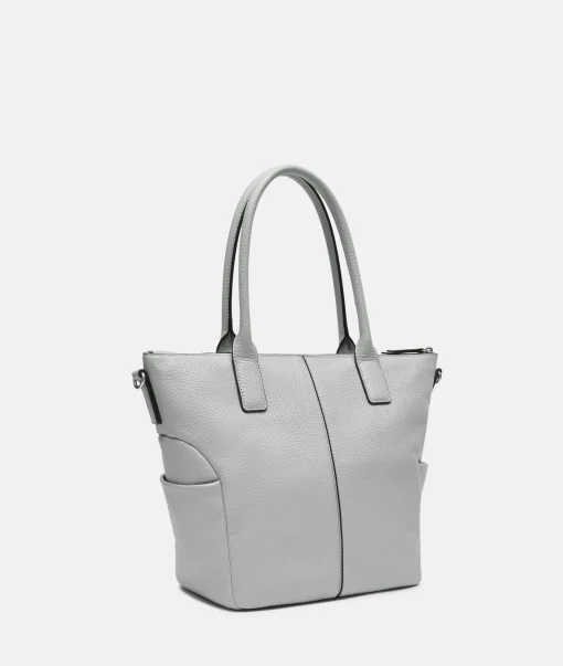 Annie Satchel M