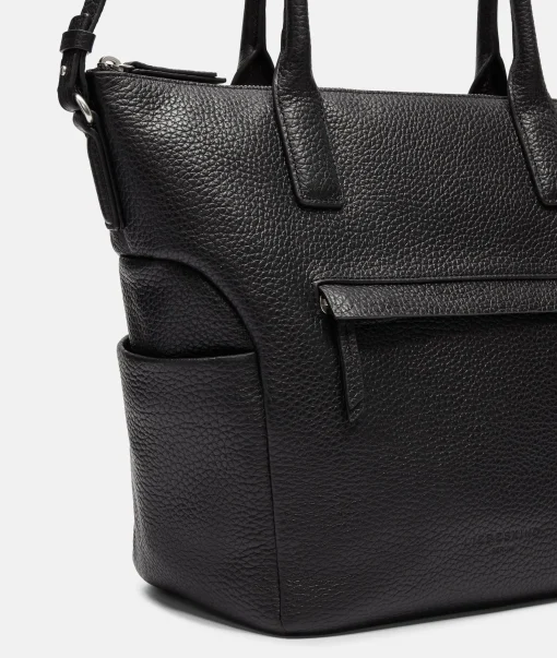 Annie Satchel M