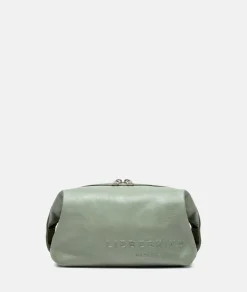 Elvira Pouch