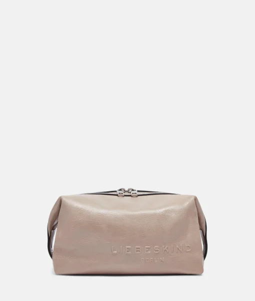 Elvira Pouch