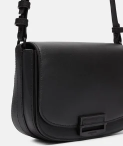 Ezra Crossbody M