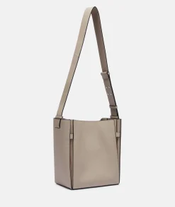 Hilla Hobo M