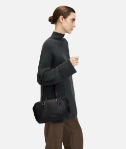 Kayla Satchel S