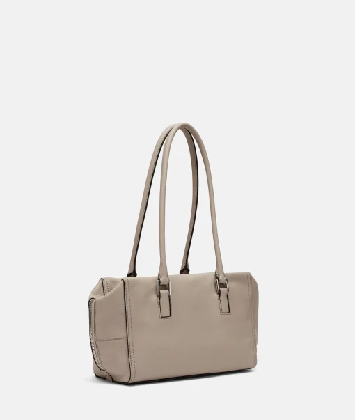 Kayla Satchel S