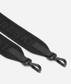 Logo shoulder strap