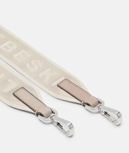 Logo shoulder strap