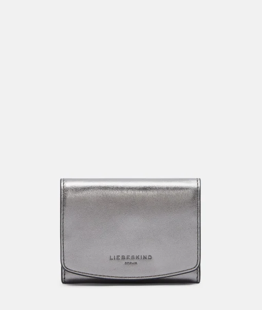 Metallic Ezra Louisa
