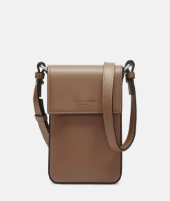 Mobile pouch