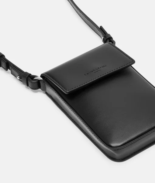 Mobile pouch