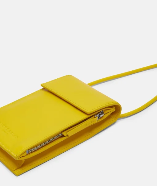 Mobile pouch