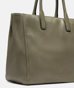 Shopper L