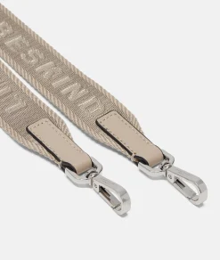 Shoulder strap