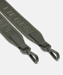 Shoulder strap