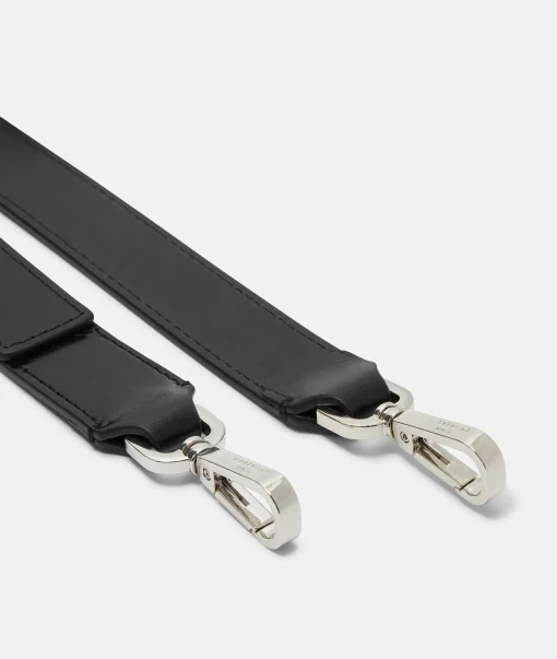 Shoulder strap