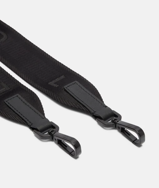 Shoulder strap