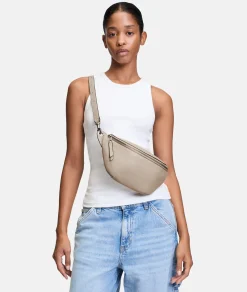 Tavia Belt Bag