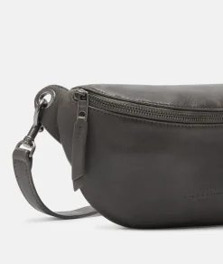 Tavia Belt Bag